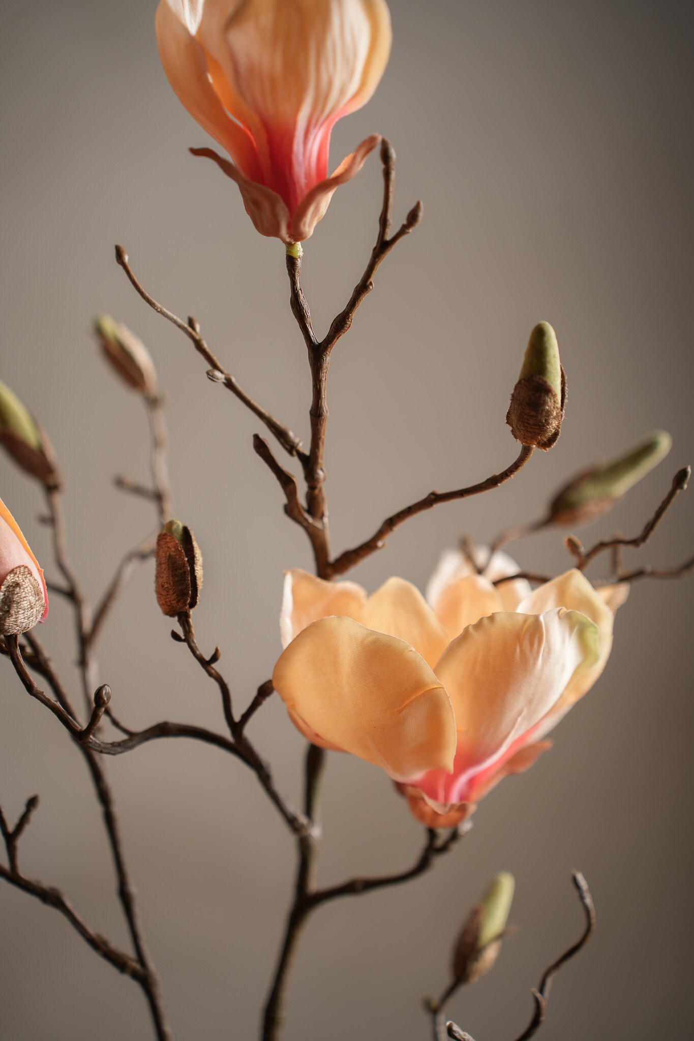 Konstgjord persikofärgad Magnolia 88 cm