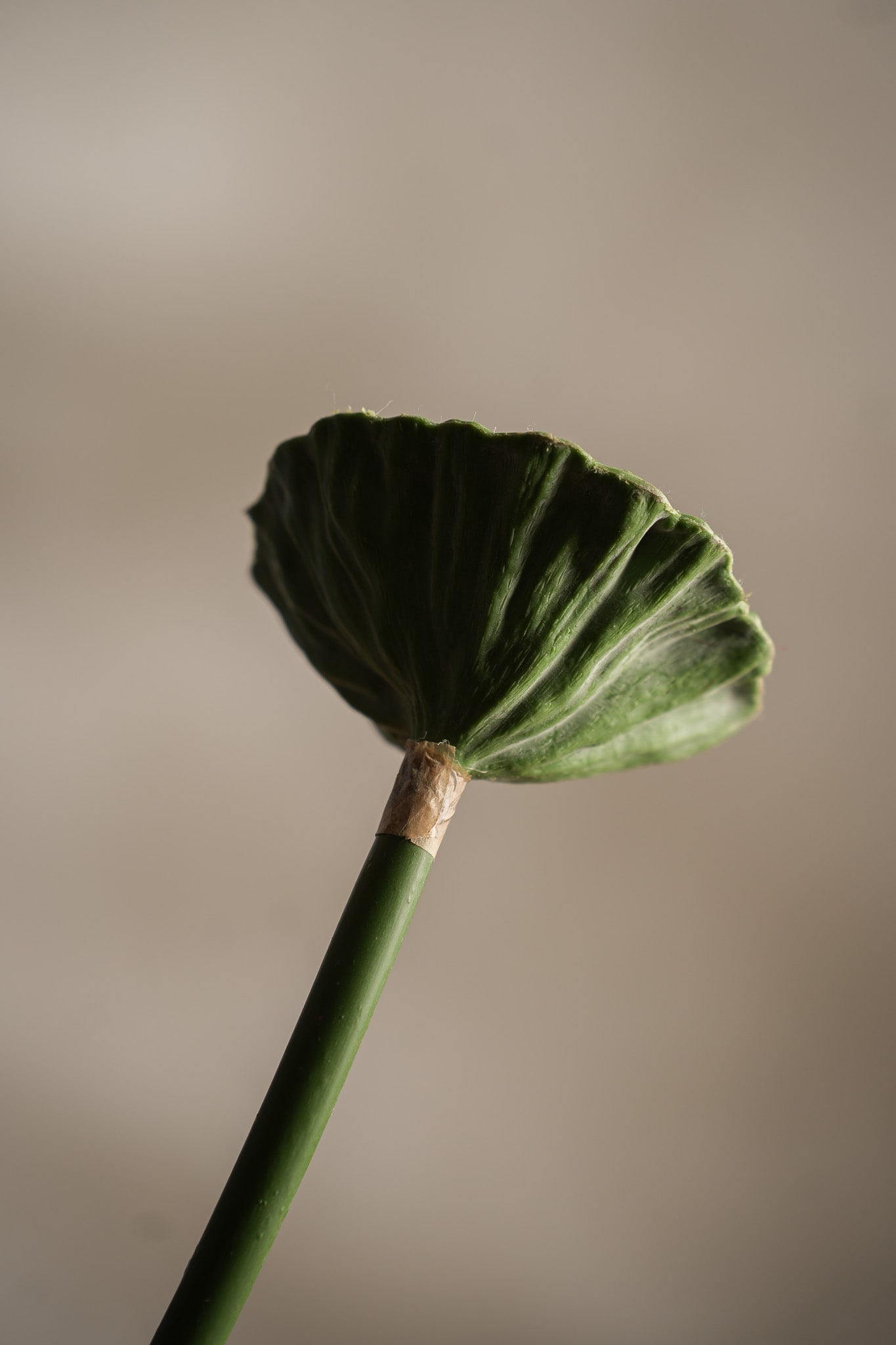 Konstgjord grön Lotus 60cm