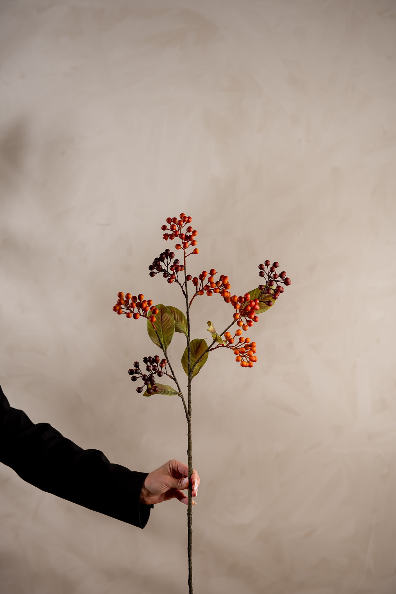 Konstgjord orange Bärkvist 76cm