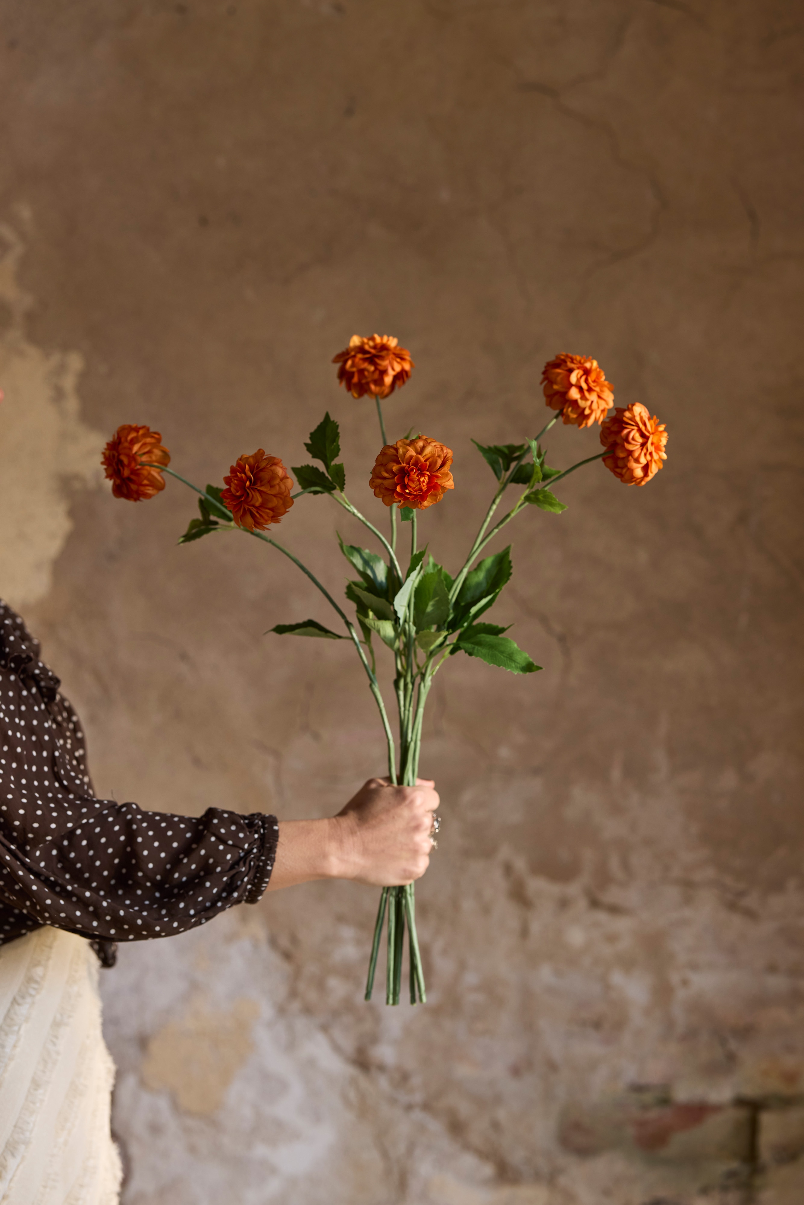 Konstgjord orange Dahlia 60cm